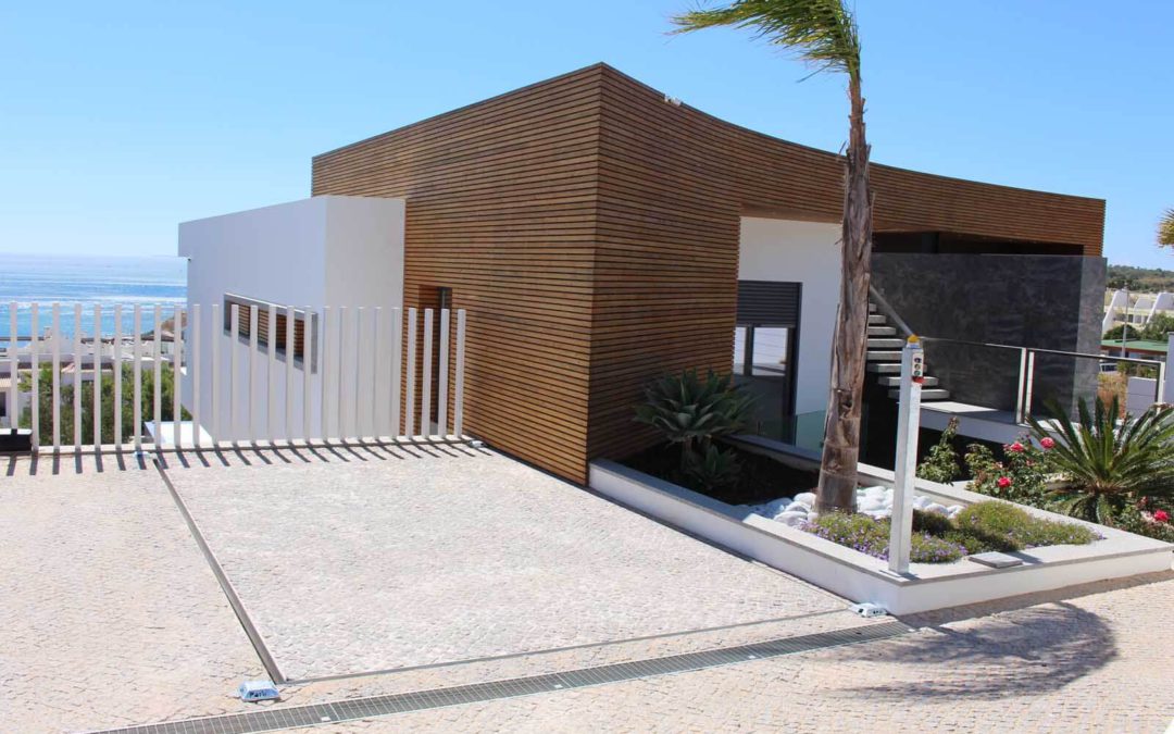 Onbemande Autolift voor Particuliere Villa in Portugal
