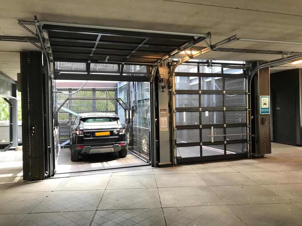 Bemande Autolift Appartementencomplex Den Haag